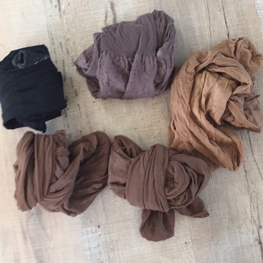 Assorted nylons 5 pairs
